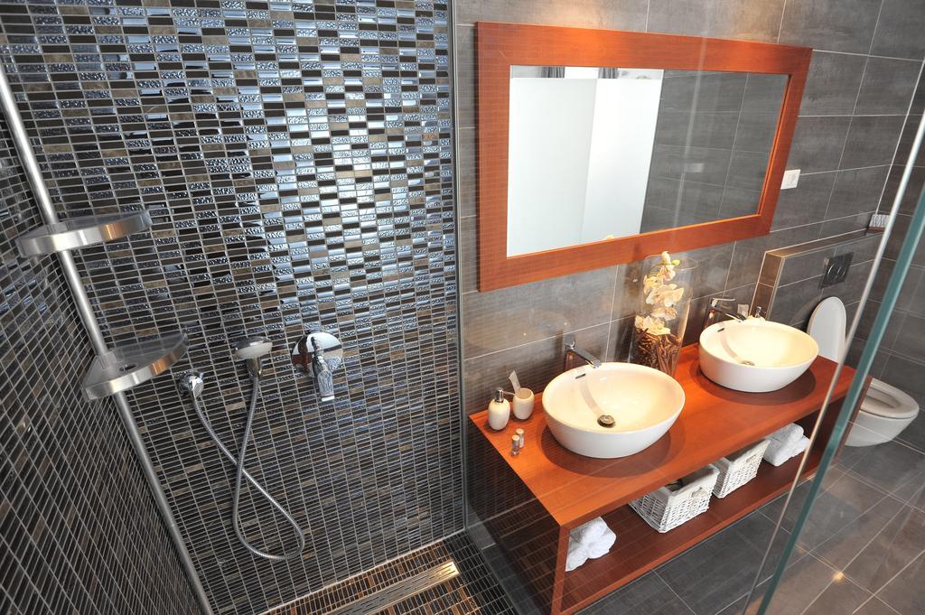 Gostinjska kuća People'S Square Room 4*